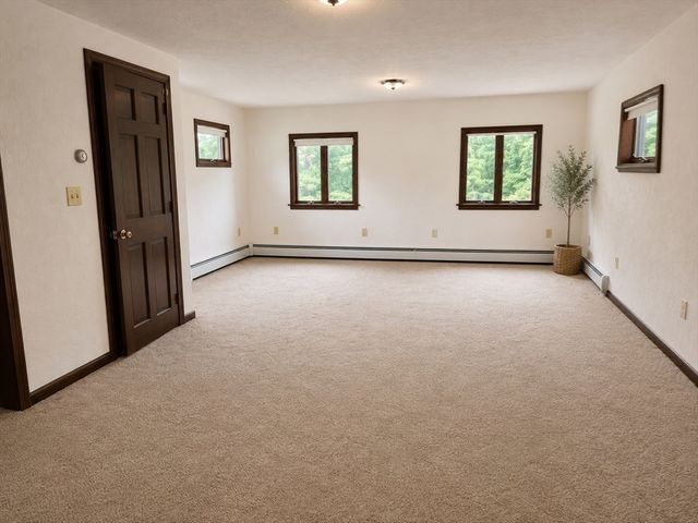 35 Maple St, Millbury, MA 01527