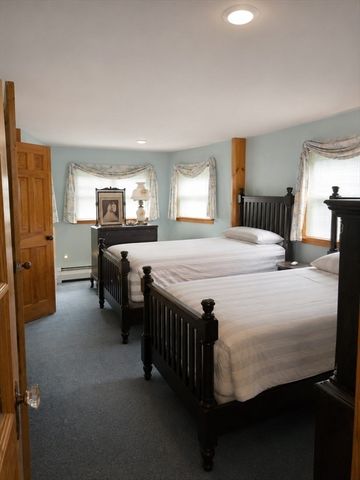 35 Maple St, Millbury, MA 01527