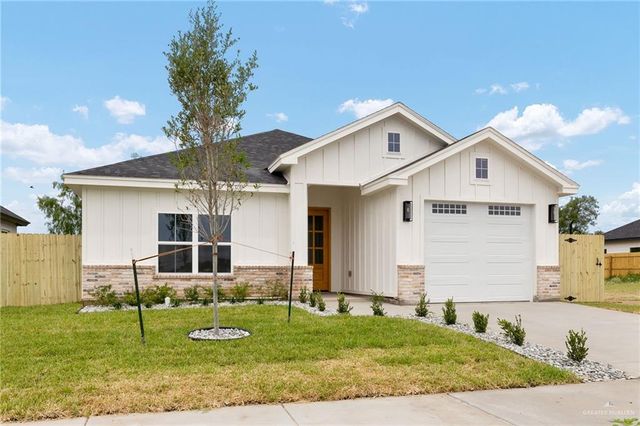10201 Espada Drive, Edinburg, TX 78541