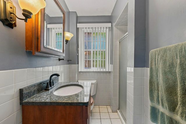 206 N Bonnie Brae Avenue, Elmhurst, IL 60126