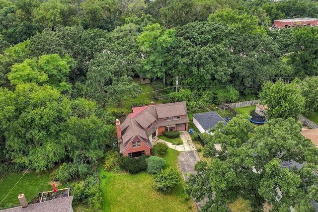 206 N Bonnie Brae Avenue, Elmhurst, IL 60126