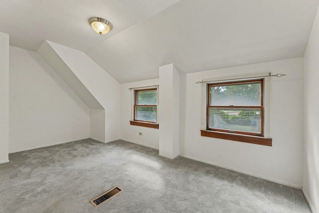 206 N Bonnie Brae Avenue, Elmhurst, IL 60126