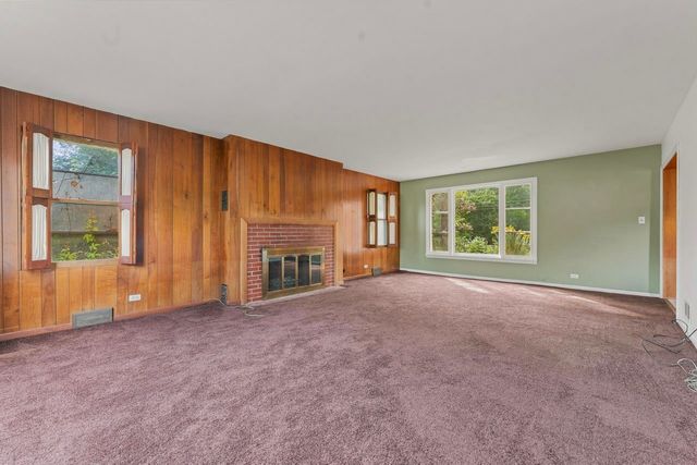 206 N Bonnie Brae Avenue, Elmhurst, IL 60126