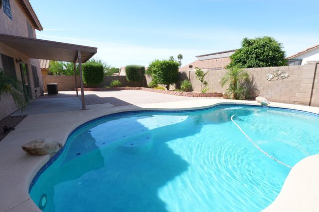 16182 N 157th Drive, Surprise, AZ 85374