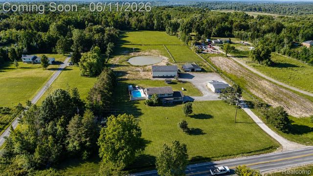 7753 Clyde Road, Oceola Township, MI 48430