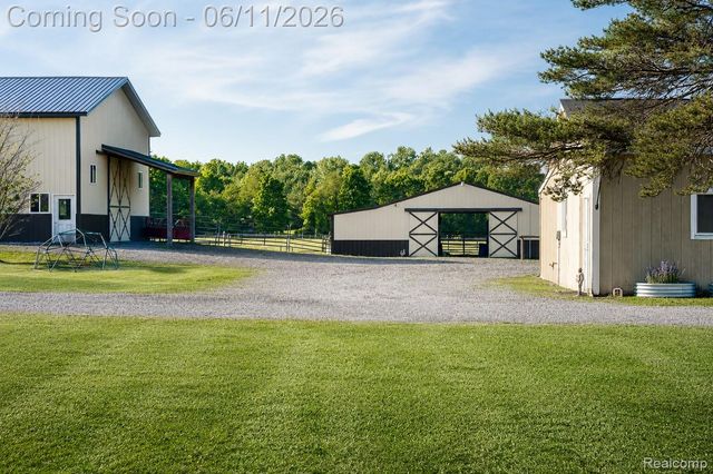 7753 Clyde Road, Oceola Township, MI 48430