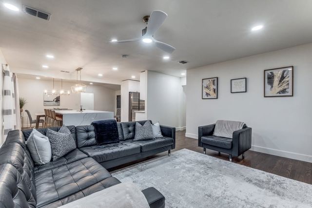 9026 Livenshire Drive, Dallas, TX 75238