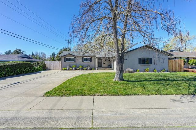 5117 Schuyler Dr, Carmichael, CA 95608