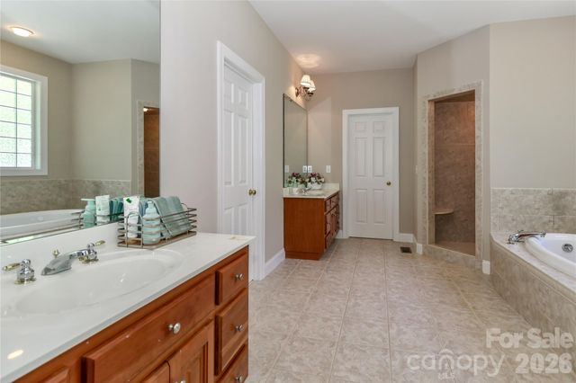 119 Shelter Cove Lane, Mooresville, NC 28117