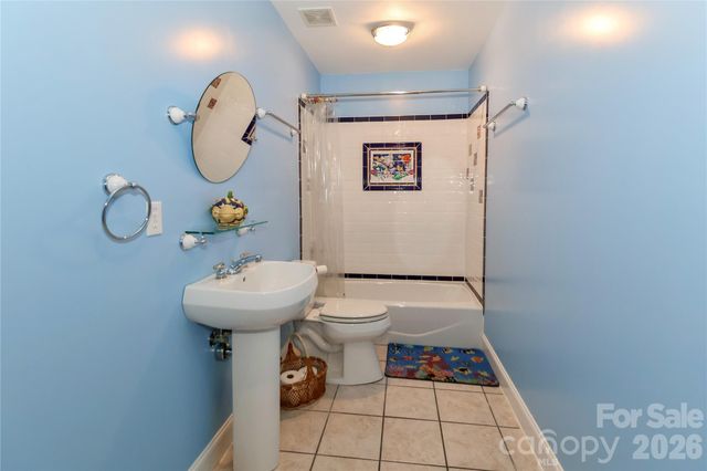 119 Shelter Cove Lane, Mooresville, NC 28117