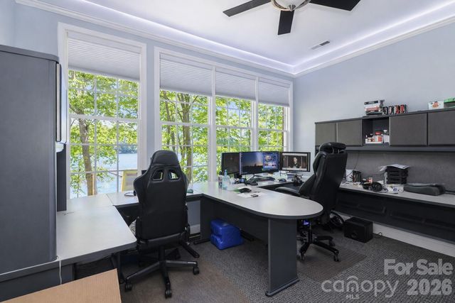 119 Shelter Cove Lane, Mooresville, NC 28117