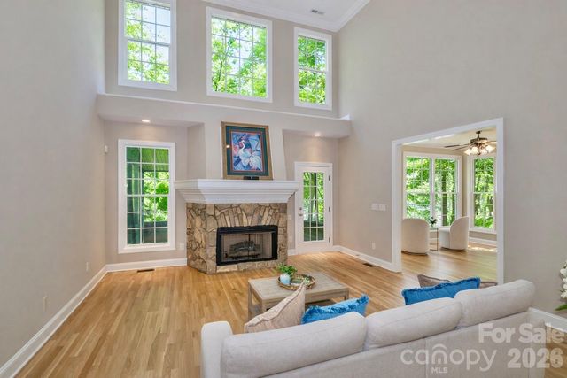 119 Shelter Cove Lane, Mooresville, NC 28117