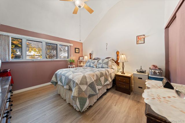 234 Dover Green, Staten Island, NY 10213