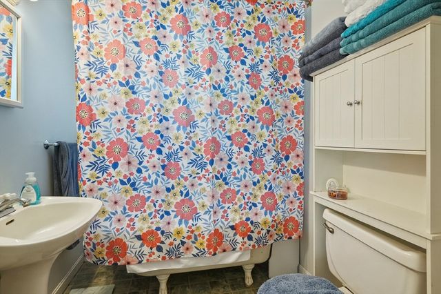 44 Hale Street, Leominster, MA 01453