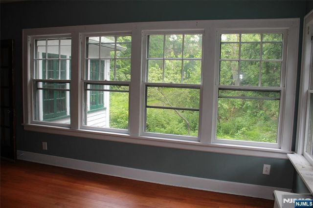 25 Monroe Street, Ridgewood, NJ 07450