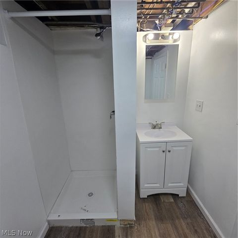 12604 Crossburn Avenue, Cleveland, OH 44135