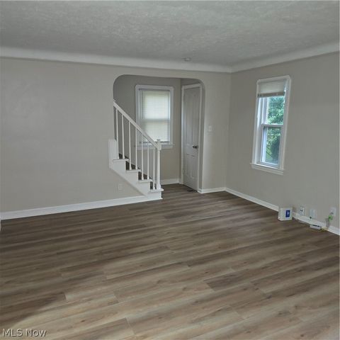 12604 Crossburn Avenue, Cleveland, OH 44135