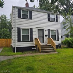 12604 Crossburn Avenue, Cleveland, OH 44135