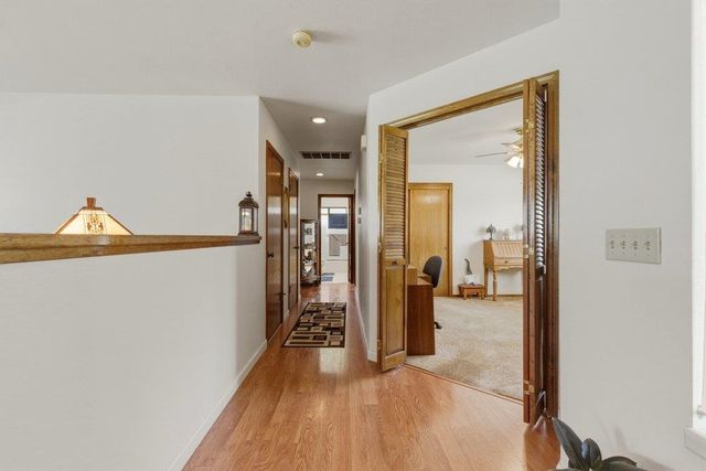 805 S Ridgemark Drive, Hollister, CA 95023