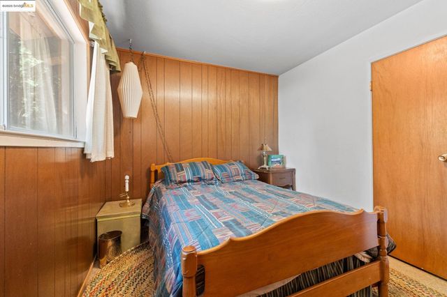 24318 Kalanu Pl, Mi Wuk Village, CA 95346