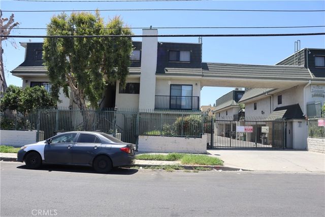 9047 Langdon 4, Los Angeles, CA 91343