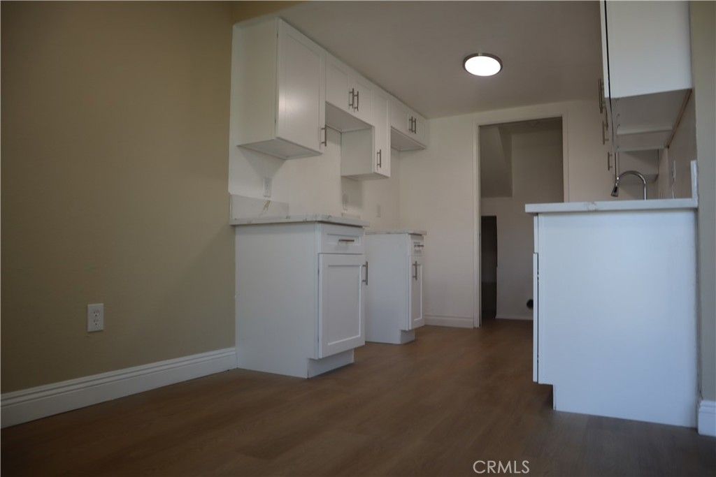 9047 Langdon 4, Los Angeles, CA 91343 — photo 4