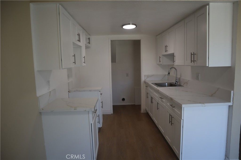 9047 Langdon 4, Los Angeles, CA 91343 — photo 5