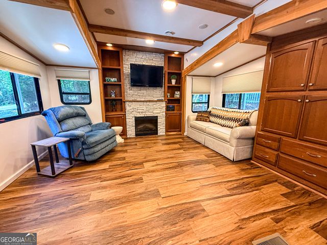 22 Nob Hill Ridge, Cleveland, GA 30528