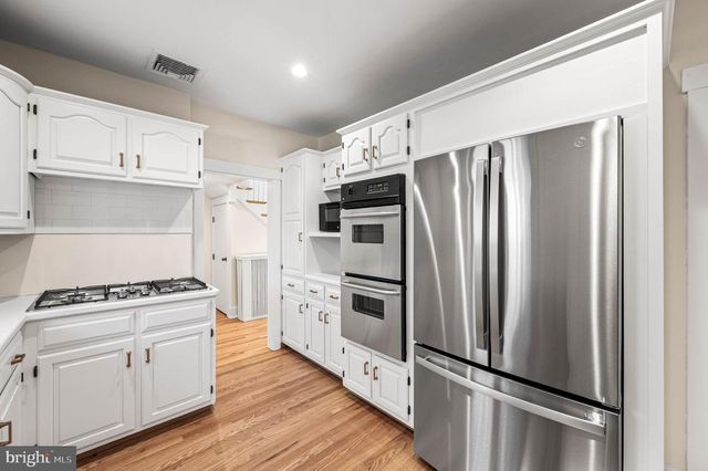 631 S BOWMAN AVE, Merion Station, PA 19066