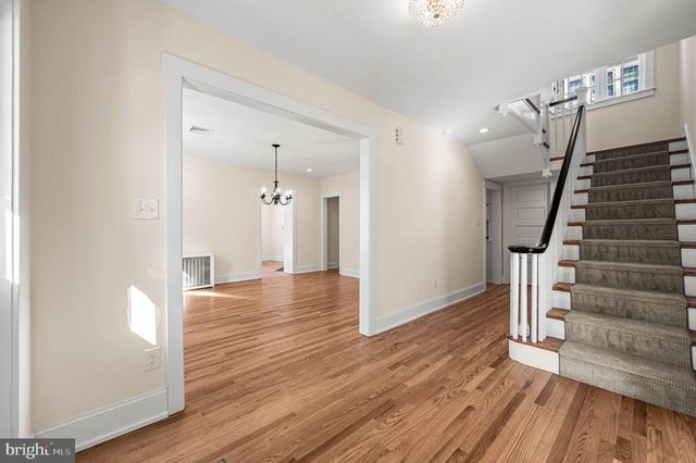 631 S BOWMAN AVE, Merion Station, PA 19066