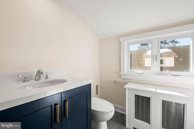 631 S BOWMAN AVE, Merion Station, PA 19066