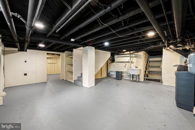 631 S BOWMAN AVE, Merion Station, PA 19066