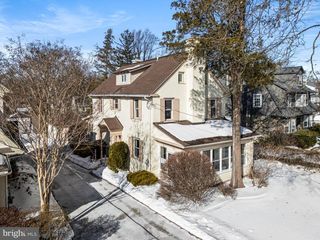 631 S BOWMAN AVE, Merion Station, PA 19066