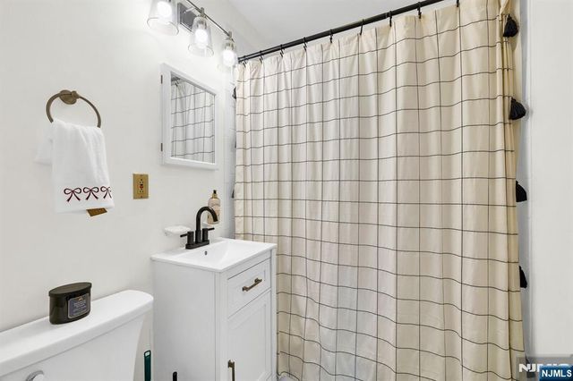 207 Garden Road, Pompton Lakes, NJ 07442