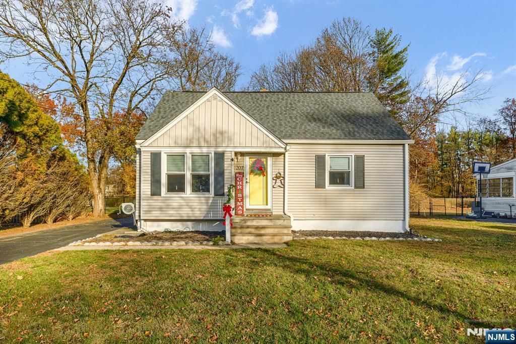 207 Garden Road, Pompton Lakes, NJ 07442