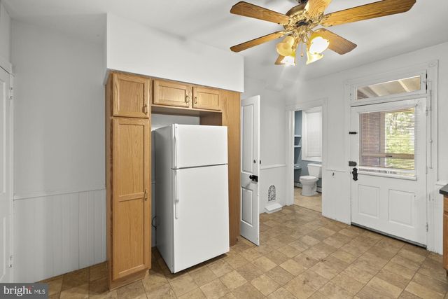 63 W LINCOLN AVE, Gettysburg, PA 17325