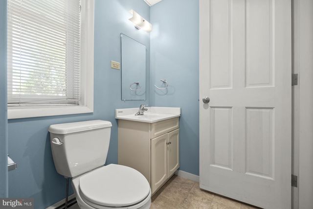 63 W LINCOLN AVE, Gettysburg, PA 17325