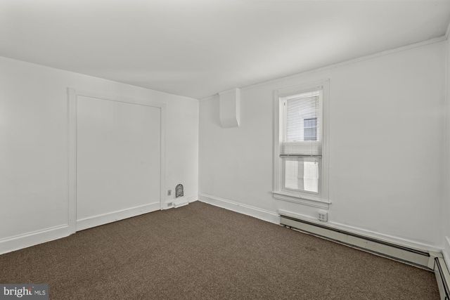 63 W LINCOLN AVE, Gettysburg, PA 17325