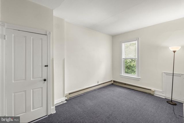 63 W LINCOLN AVE, Gettysburg, PA 17325