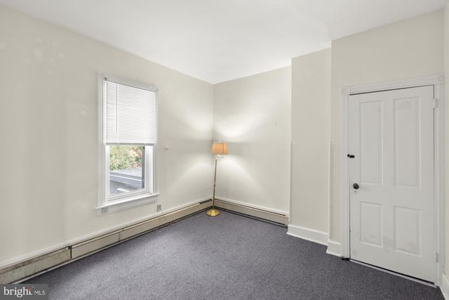 63 W LINCOLN AVE, Gettysburg, PA 17325