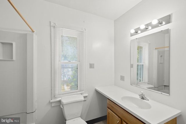 63 W LINCOLN AVE, Gettysburg, PA 17325