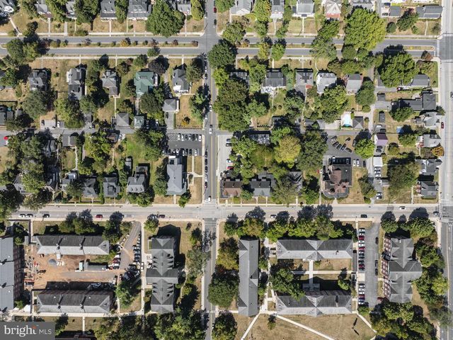 63 W LINCOLN AVE, Gettysburg, PA 17325