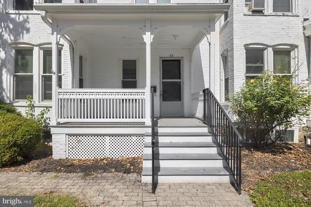 63 W LINCOLN AVE, Gettysburg, PA 17325