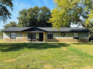 37445 GRAYS AIRPORT ROAD, Lady Lake, FL 32159