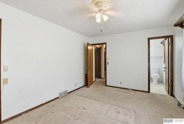 1218 S 164th Avenue, Omaha, NE 68130