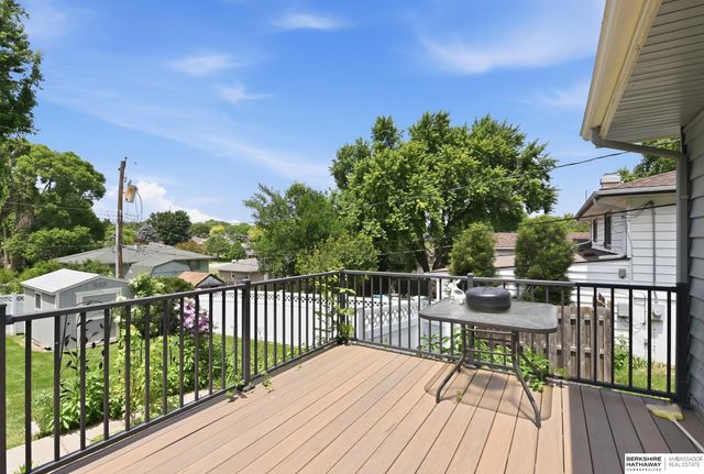 1218 S 164th Avenue, Omaha, NE 68130