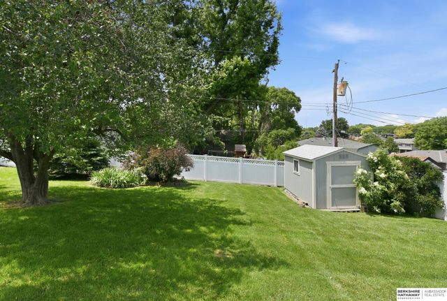 1218 S 164th Avenue, Omaha, NE 68130
