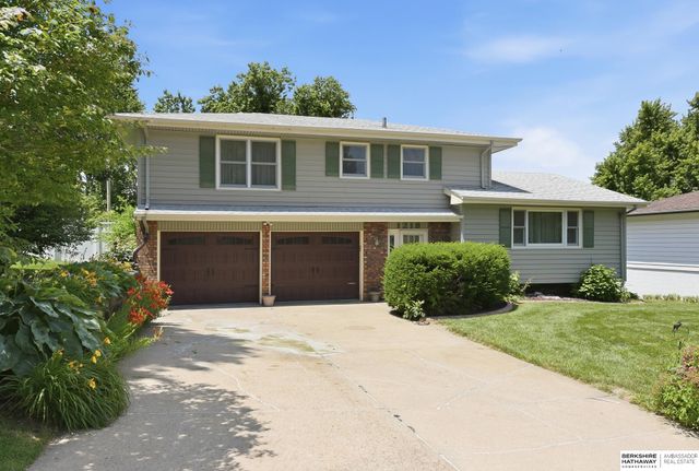 1218 S 164th Avenue, Omaha, NE 68130