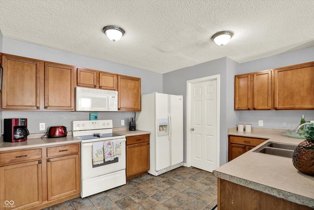 12154 Lindley Drive, Noblesville, IN 46060