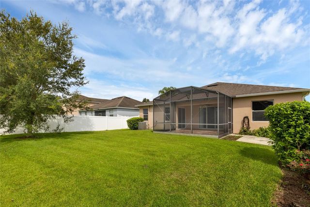 5244 ROYCE DRIVE, Mount Dora, FL 32757